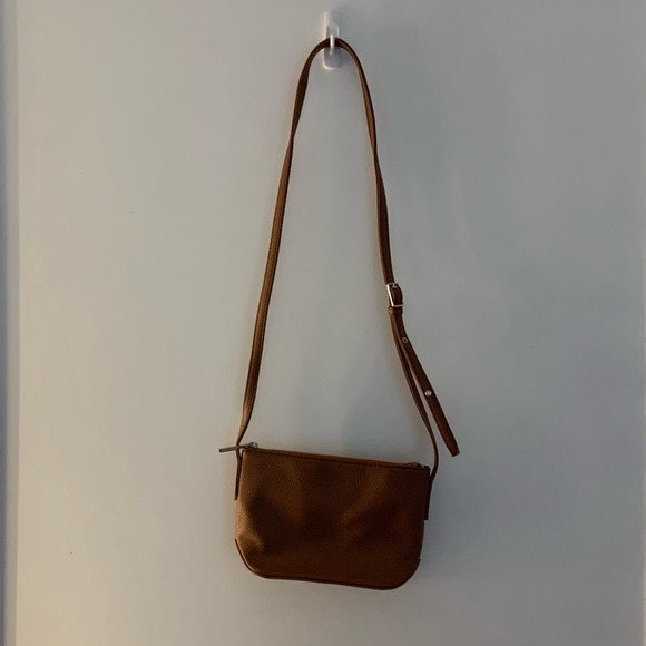 MATT & NAT | Crossbody purse - Picture 4 of 9